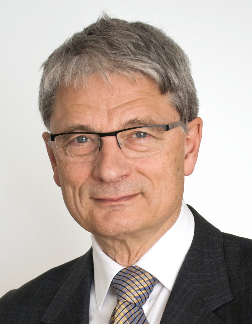 Dr. Roland Langmoen